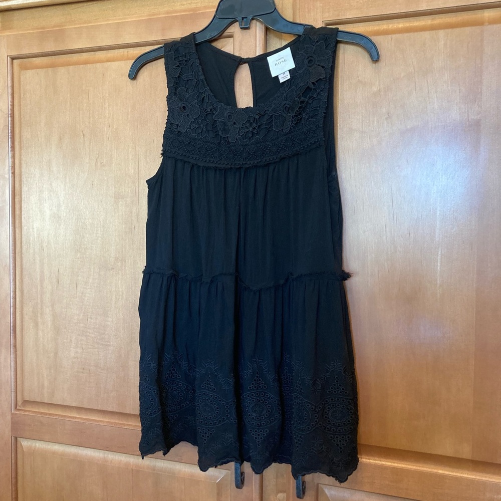 Knox Rose pretty black sleeveless retro style top